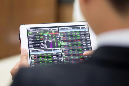 Rút đề xuất khấu trừ thuế ngay thời điểm nhận cổ tức bằng cổ phiếu