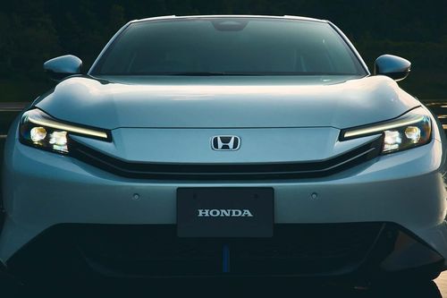 Huyền thoại Honda Prelude gây sốt khi được hồi sinh
