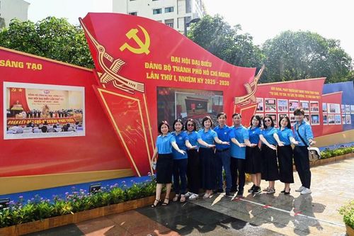 Lan tỏa tinh thần, khí thế chào mừng Đại hội đến từng người dân