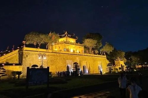 Hoàng thành Thăng Long rực sáng trong Lễ hội Văn hóa thế giới tại Hà Nội