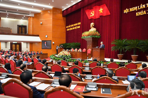 Phấn đấu hoàn thành thắng lợi nhiệm vụ phát triển kinh tế - xã hội năm 2025