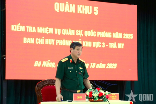 Tư lệnh Quân khu 5 kiểm tra Ban Chỉ huy Phòng thủ khu vực 3 - Trà My