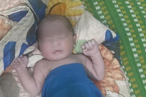 Trẻ sơ sinh bị bỏ rơi