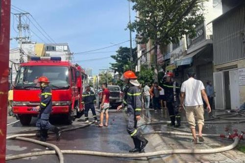 'Bà Hỏa' chưng yến sào!