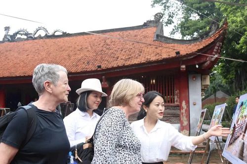 80 khung hình ấn tượng về Hà Nội tại Văn Miếu - Quốc Tử Giám