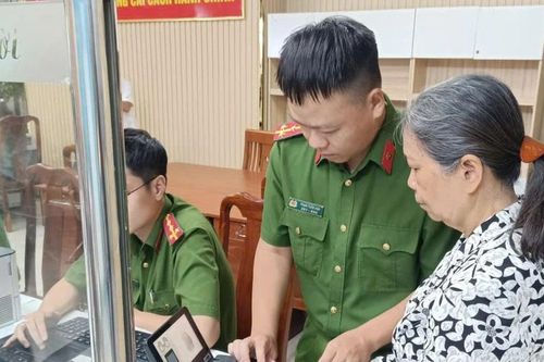 TPHCM lần đầu có bộ phận 'một cửa' tại Công an phường, xã