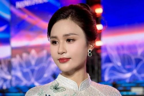 BTV Minh Trang chia sẻ về tình huống trên Thời sự 19h
