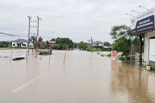 Bắc Ninh có 3 người chết do mưa lũ, di dời hàng trăm hộ dân tránh ngập lụt