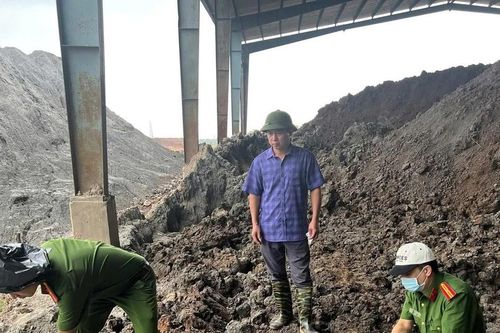 Vụ đại gia 'Bình đồng': Dân từng kêu cứu trước khi 2000 tấn chất thải chôn lấp bị phát giác