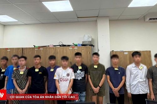 Bắt nhóm thanh thiếu niên gây mất an ninh trật tự trên nhiều tuyến phố