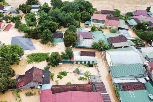 Hai cơn bão làm 80 người chết và mất tích, thiệt hại hàng chục nghìn tỉ đồng