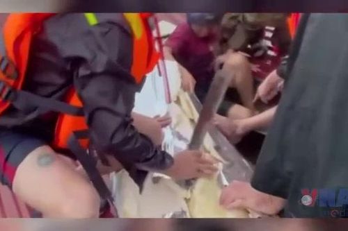Thái Nguyên nỗ lực di dời người dân ở khu vực ngập lụt nguy hiểm