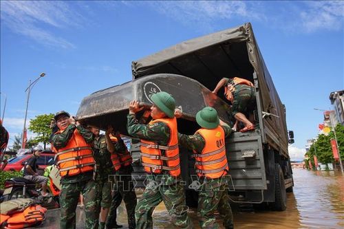 Quân khu 1 triển khai lực lượng giúp dân khắc phục hậu quả bão lũ