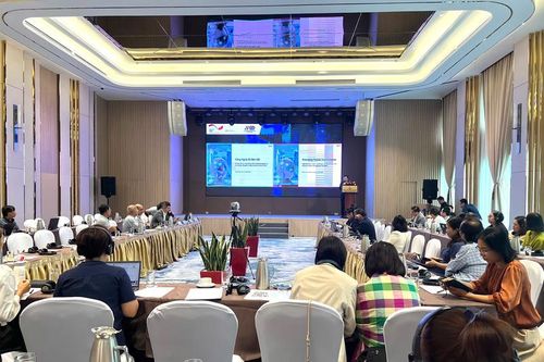 Kinh doanh trong môi trường số: Doanh nghiệp cần 'ứng phó' thông minh