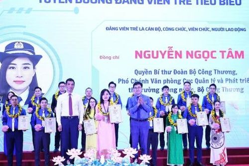 Gương đảng viên trẻ ngành Công Thương lan tỏa học tập, làm theo lời Bác