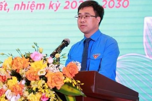 Tuyên dương Đảng viên trẻ tiêu biểu làm theo lời Bác