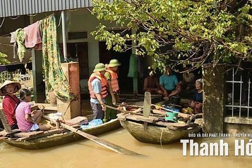 Ổn định cuộc sống, bảo vệ sức khỏe người dân sau mưa lũ