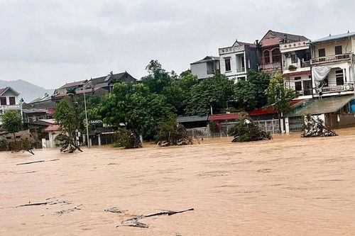 Cao Bằng: Trên 5.000 ha lúa và hoa màu bị ngập úng, 7.500 ngôi nhà bị thiệt hại do mưa bão