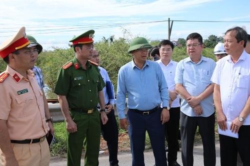 Khẩn trương khắc phục những điểm đen về tai nạn giao thông