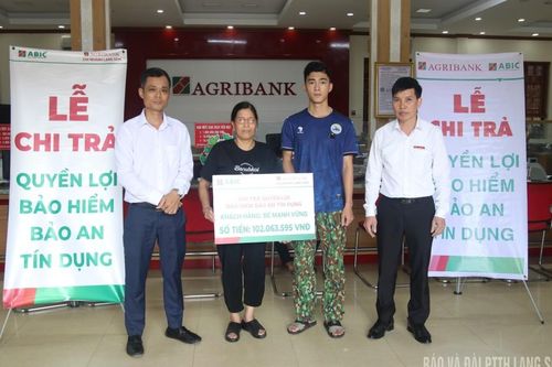 Chi trả 289 triệu đồng cho khách hàng tham gia bảo hiểm bảo an tín dụng