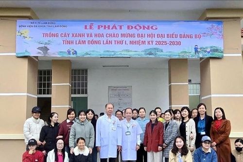 Chung tay xây dựng cơ sở y tế xanh, sạch, đẹp
