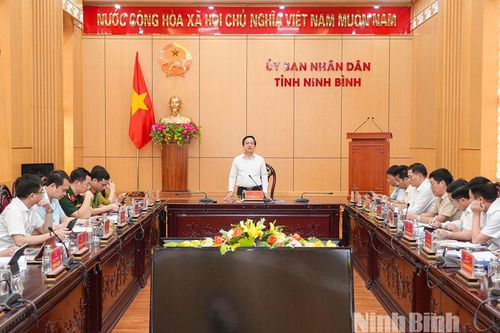 UBND tỉnh nghe báo cáo về Đề án Nghiên cứu khả năng hình thành Cảng hàng không Ninh Bình