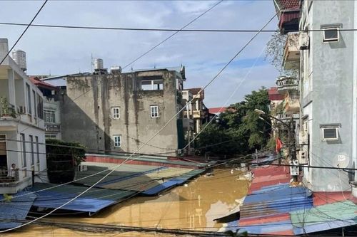 Thái Nguyên: Sinh viên mắc kẹt tại các nhà trọ ngập nước, phụ huynh ở xa thắt lòng kêu cứu