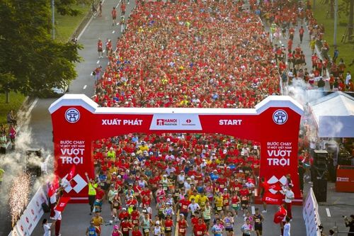 Giải Marathon quốc tế Hà Nội Techcombank: Kỷ lục mới, tinh thần vượt trội