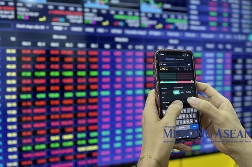 Chuyên gia HSBC: Nâng hạng thị trường chứng khoán và vị thế đang lên của Việt Nam