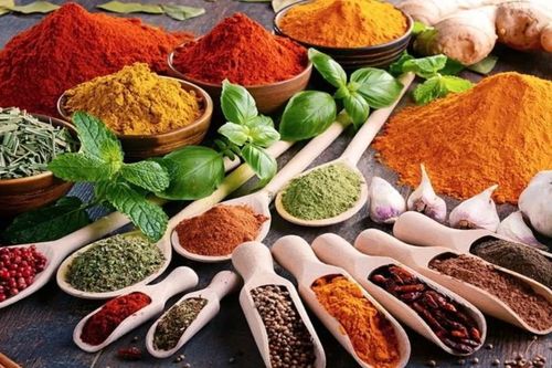Cách phân biệt gia vị tự nhiên và gia vị công nghiệp