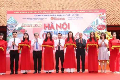 Tình yêu Thủ đô qua ống kính triển lãm 'Hà Nội trong tôi'