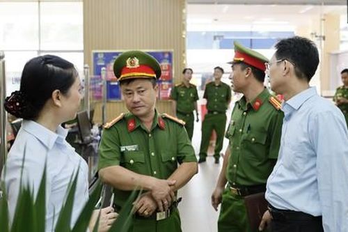 Công an phường Tân Bình ra mắt Bộ phận Một cửa: Chuyển mình từ quản lý sang phục vụ