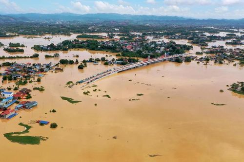 Lũ trên sông ở Bắc Ninh đang lên, lũ sông Cầu tại Thái Nguyên vẫn vượt lịch sử