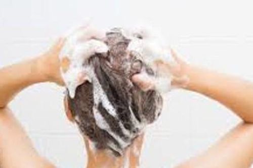 Lý do 3 sản phẩm dầu gội, dung dịch vệ sinh phụ nữ bị thu hồi?