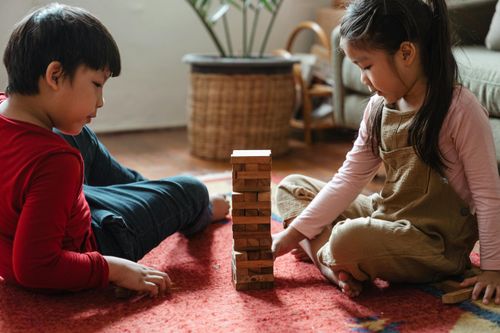 7 hành vi độc hại nhiều bố mẹ vẫn thường làm