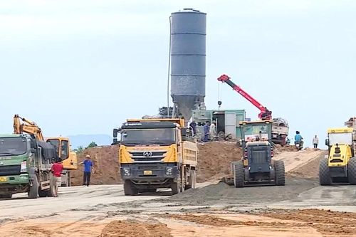 Giải ngân đầu tư công dồn lực chạy nước rút cuối năm