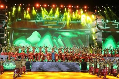 Khai mạc Lễ hội truyền thống đền Trần Thương năm 2025