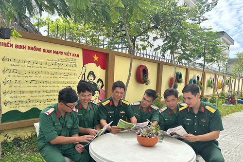Tích cực xây dựng doanh trại chính quy 'sáng, xanh, sạch, đẹp'
