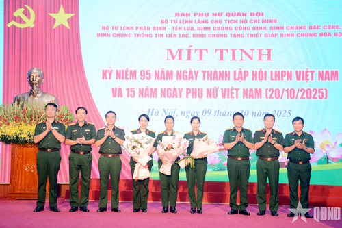 Phụ nữ Quân đội mít tinh kỷ niệm ngày truyền thống Phụ nữ Việt Nam