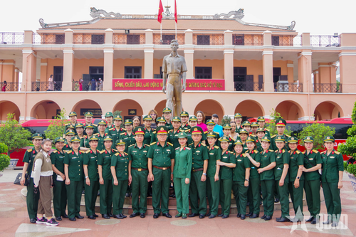 Hội Phụ nữ Bộ Tham mưu Quân khu 7: Gieo yêu thương, gặt hạnh phúc