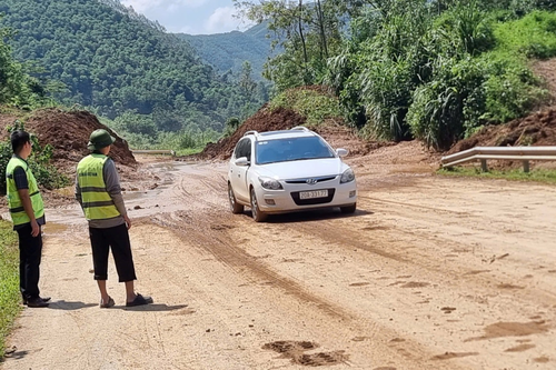 Thông xe Quốc lộ 3 và cao tốc kết nối với Thái Nguyên, Cao Bằng sau mưa, lũ
