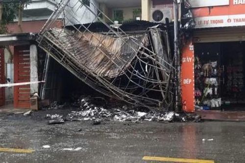 Hỏa hoạn chết người lúc rạng sáng