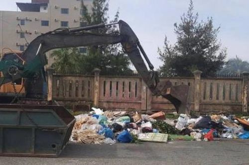 Kiên quyết xử lý nạn đổ trộm rác thải