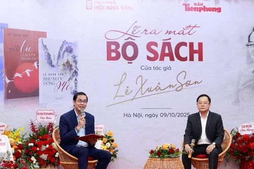 Nhà báo Lê Xuân Sơn ra mắt bộ ba tác phẩm thơ - bút ký - du ký