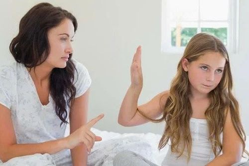Hiểu và đồng hành cùng con trong giai đoạn nổi loạn tuổi dậy thì