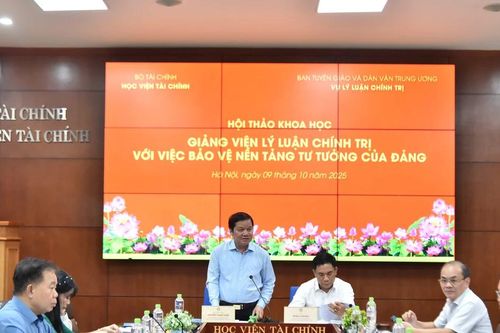Vai trò của giảng viên trong bảo vệ nền tảng tư tưởng của Đảng