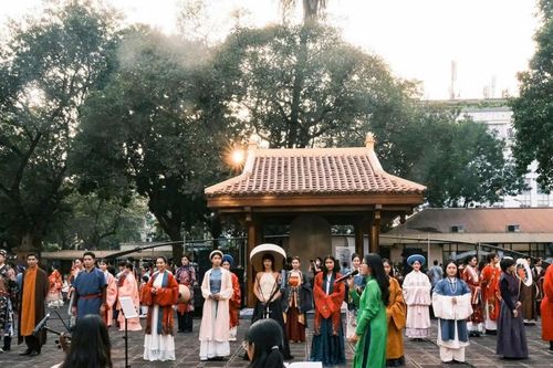 Hà Nội: Thách thức văn hóa trong nhịp sống đô thị hiện đại