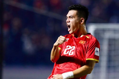 Video bóng đá Việt Nam vs Nepal: Tiến Linh 'thông nòng'