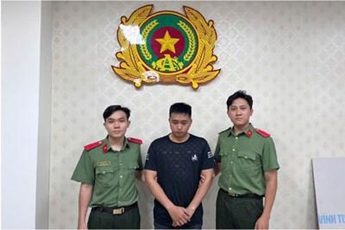 Bắt tạm giam đối tượng thuê xe ôtô tự lái rồi mang đi cầm cố 120 triệu đồng