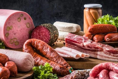 7 loại thực phẩm âm thầm làm suy yếu hệ miễn dịch của bạn